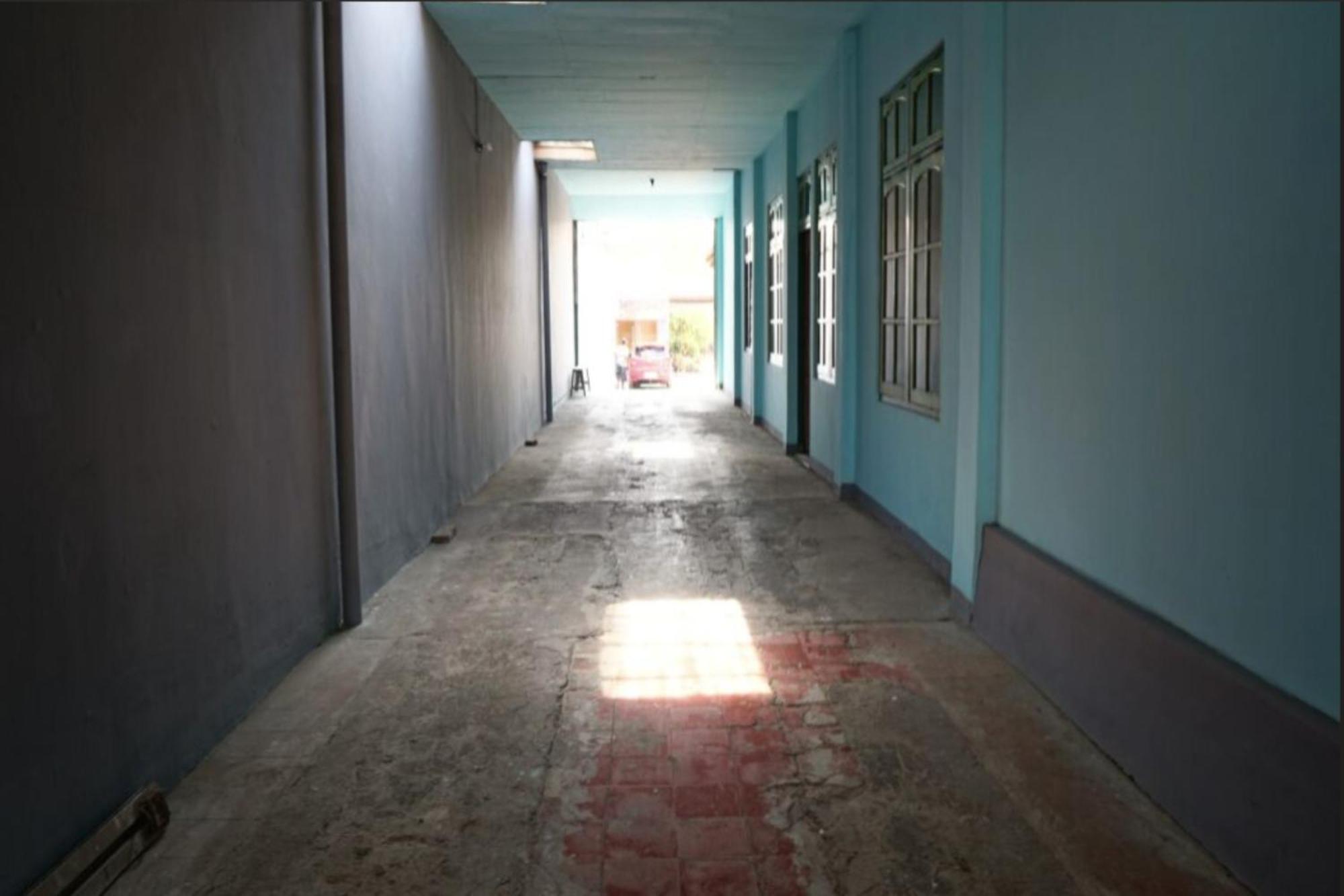 Готель Spot On 93611 Kost Pak Suyatno Syariah 2 Ponorogo Екстер'єр фото
