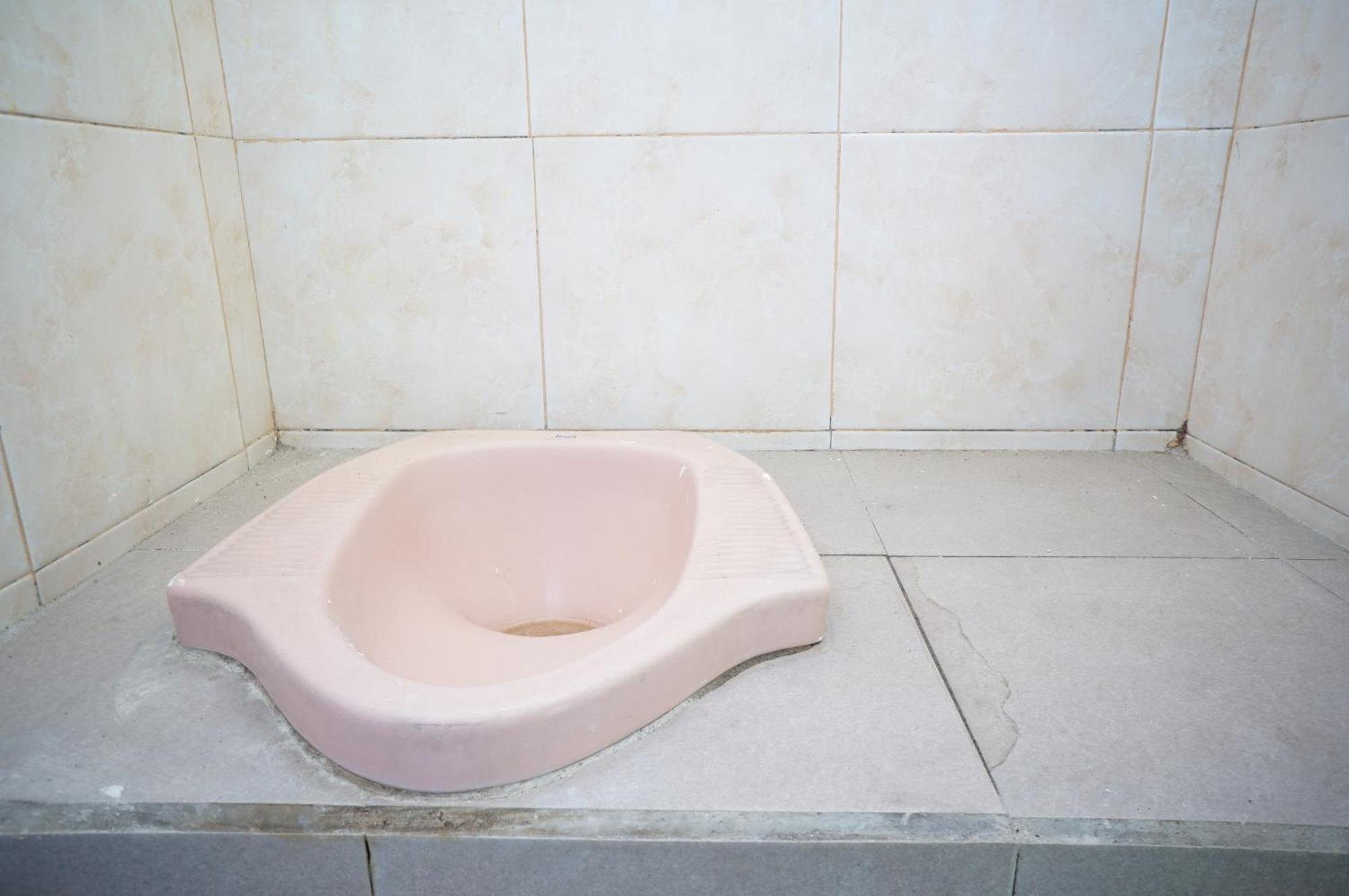 Готель Spot On 93611 Kost Pak Suyatno Syariah 2 Ponorogo Екстер'єр фото